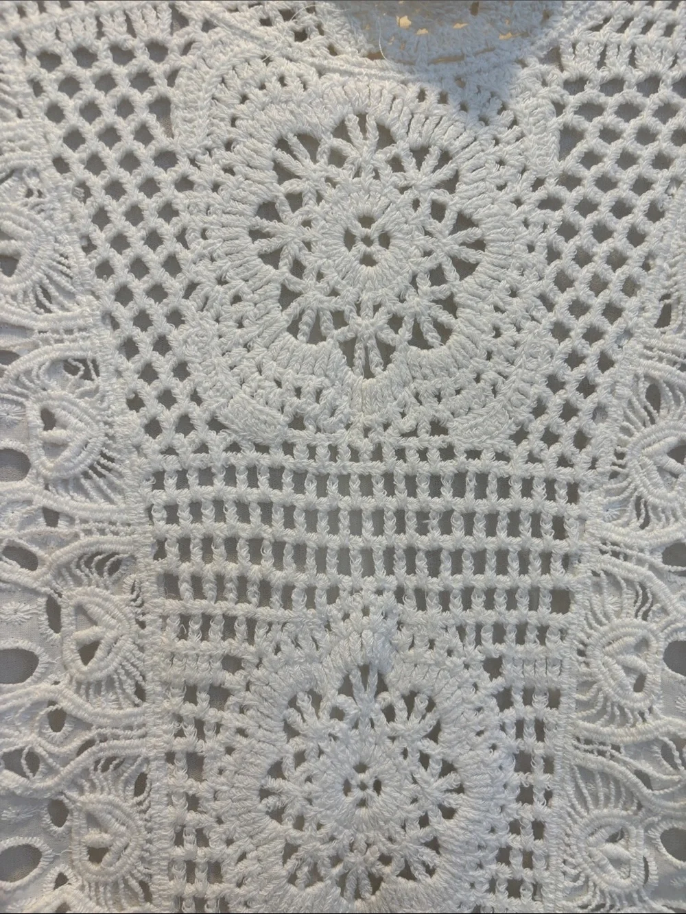 NWT Zara White Eyelet Dress with Pink & Green Floral Embroidery - Picture 3 of 11
